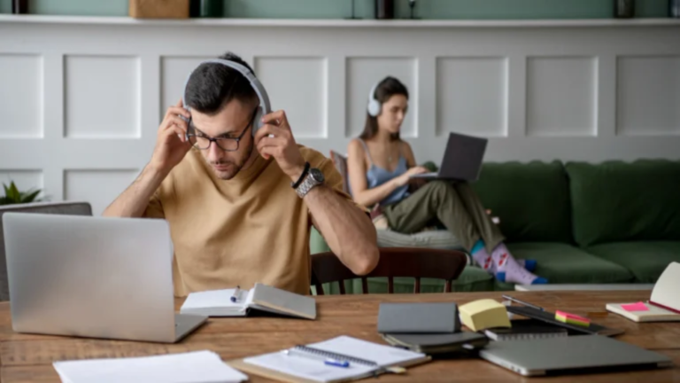 Online Degree UK Cost & Value
