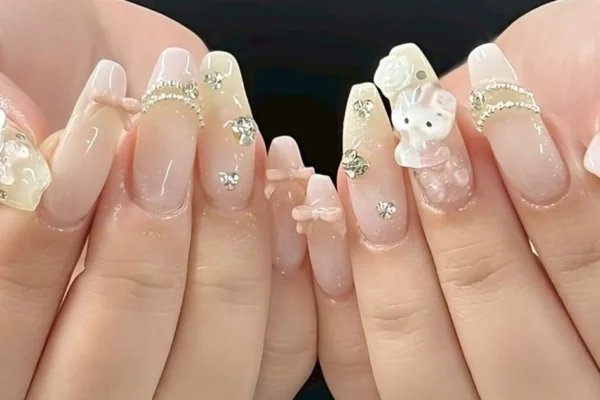 Nail Polish Trends Around the World in 2025